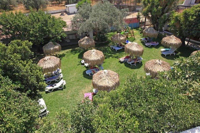 Oasis Hotel Bungalows Rhodes อาฟานโท ภายนอก รูปภาพ