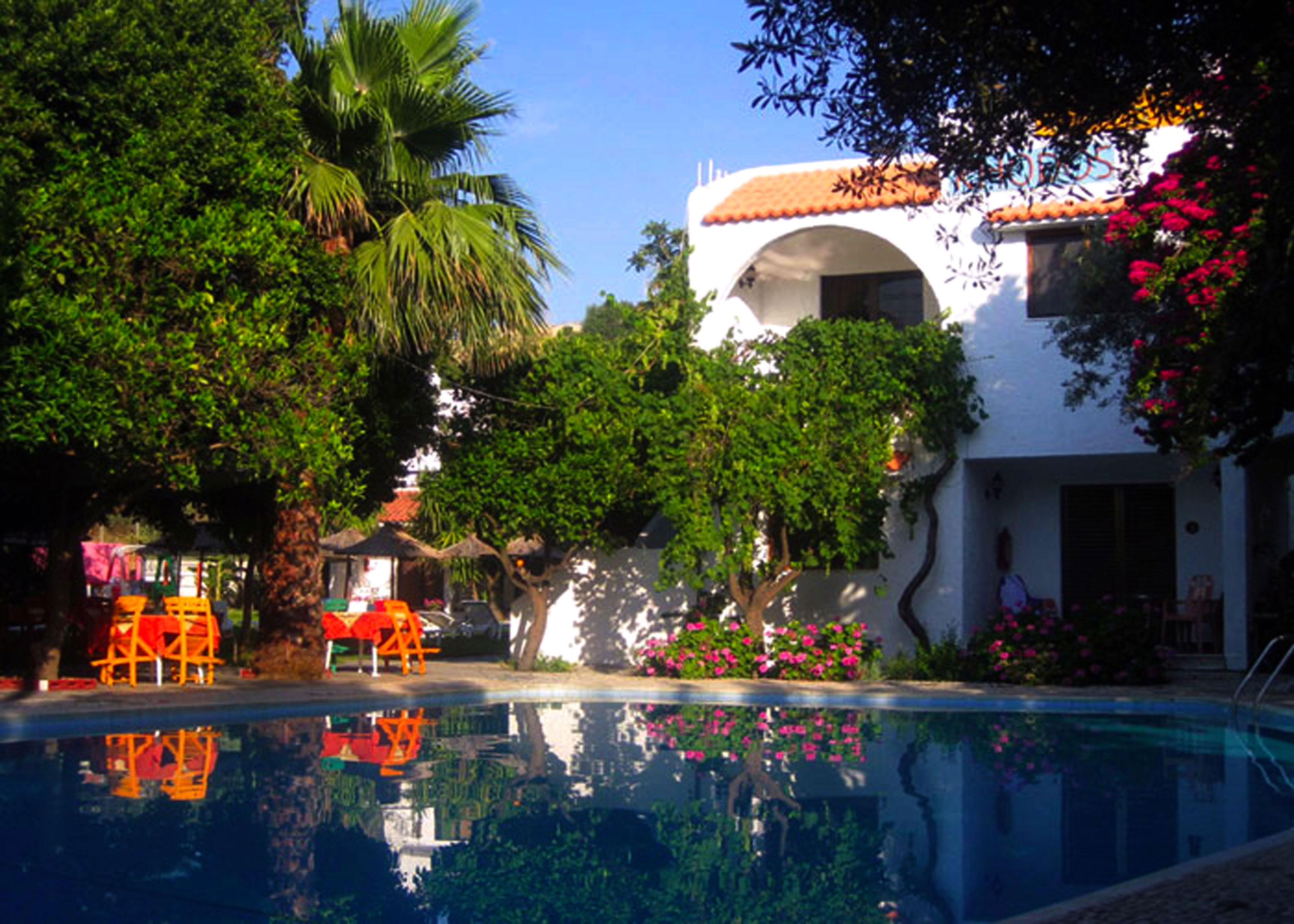 Oasis Hotel Bungalows Rhodes อาฟานโท ภายนอก รูปภาพ