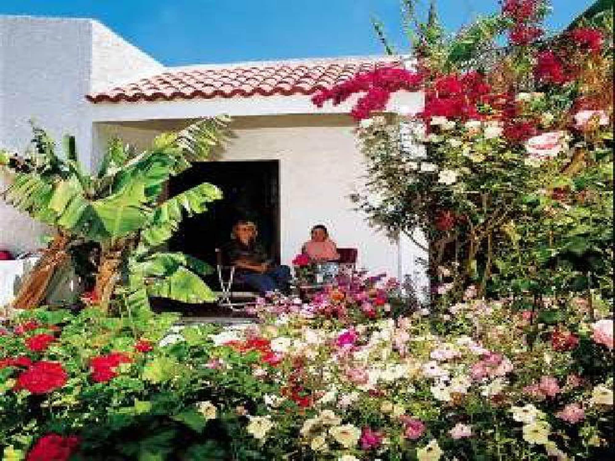 Oasis Hotel Bungalows Rhodes อาฟานโท ภายนอก รูปภาพ