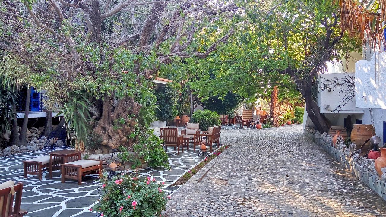 Oasis Hotel Bungalows Rhodes อาฟานโท ภายนอก รูปภาพ