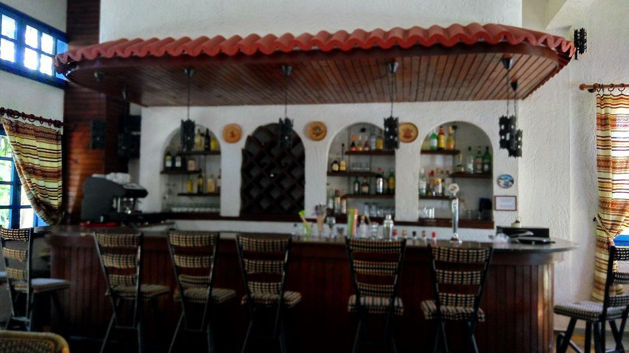 Oasis Hotel Bungalows Rhodes อาฟานโท ภายนอก รูปภาพ