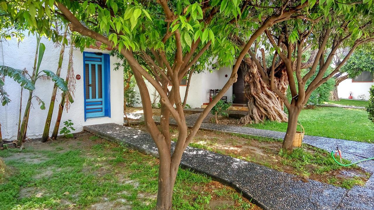 Oasis Hotel Bungalows Rhodes อาฟานโท ภายนอก รูปภาพ